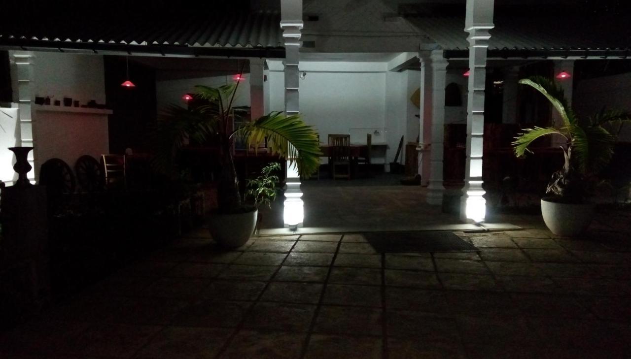 Cacao Hotel Katunayaka Luaran gambar